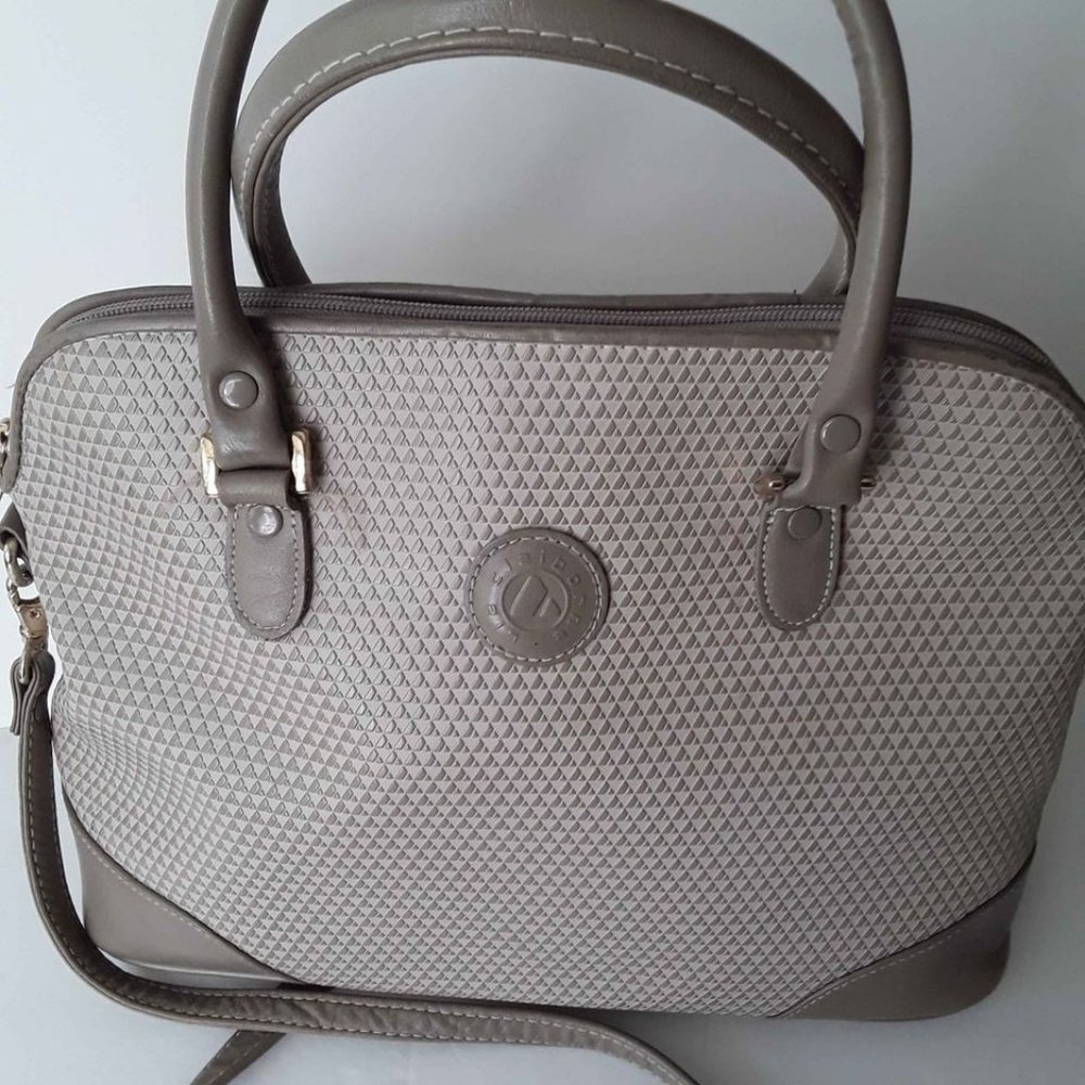 Liz Claiborne Bag